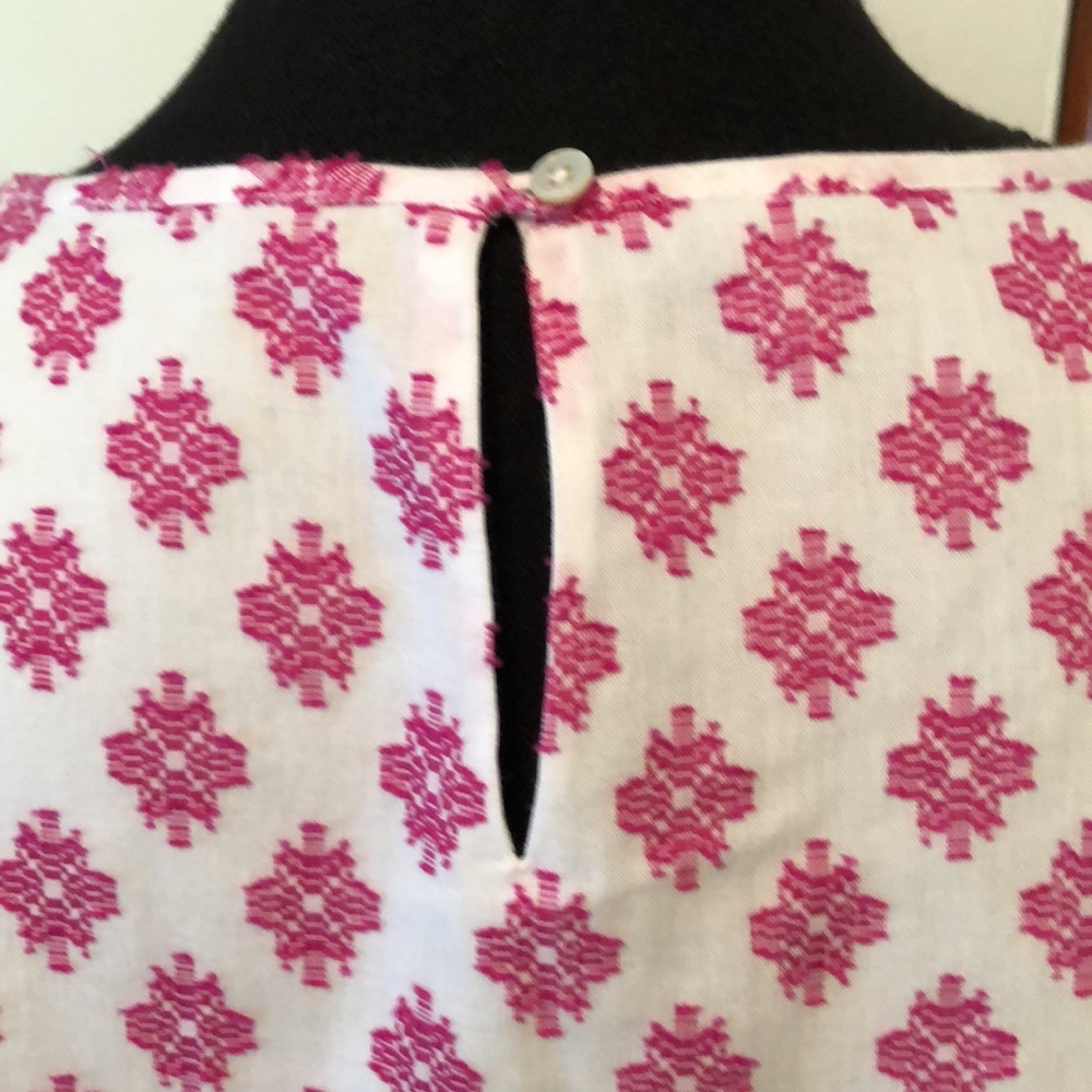 Talbots NWOT blouse size 16P. Ptp 21” - Picture 4 of 8